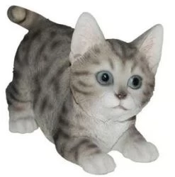 Deko-Figur Spielendes Kätzchen Grau Getiegert